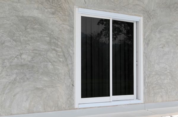 Sliding Window Replacement in Santa Fe